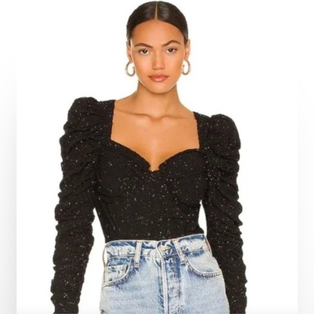 ASTR the Label Elegant Black Ruched Women's Top